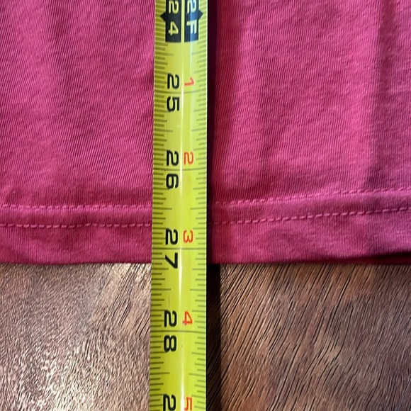 2 like new Time and True red and blue v neck T-shirts - Picture 8 of 9